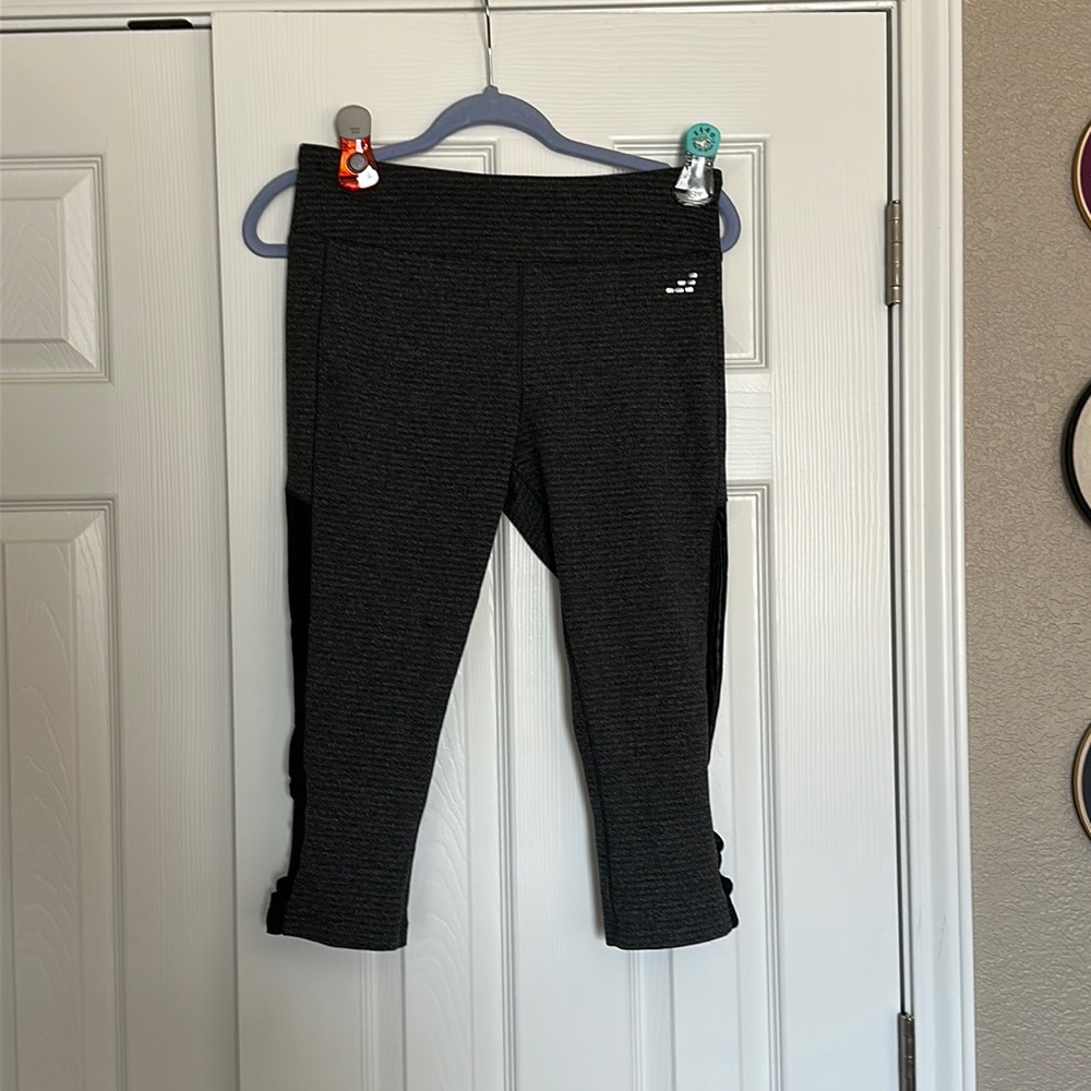 BCG cropped leggings with mesh panels size L